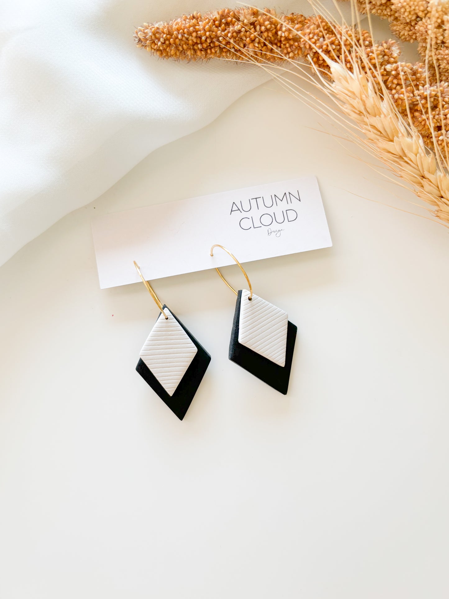 Rhombus Hoops