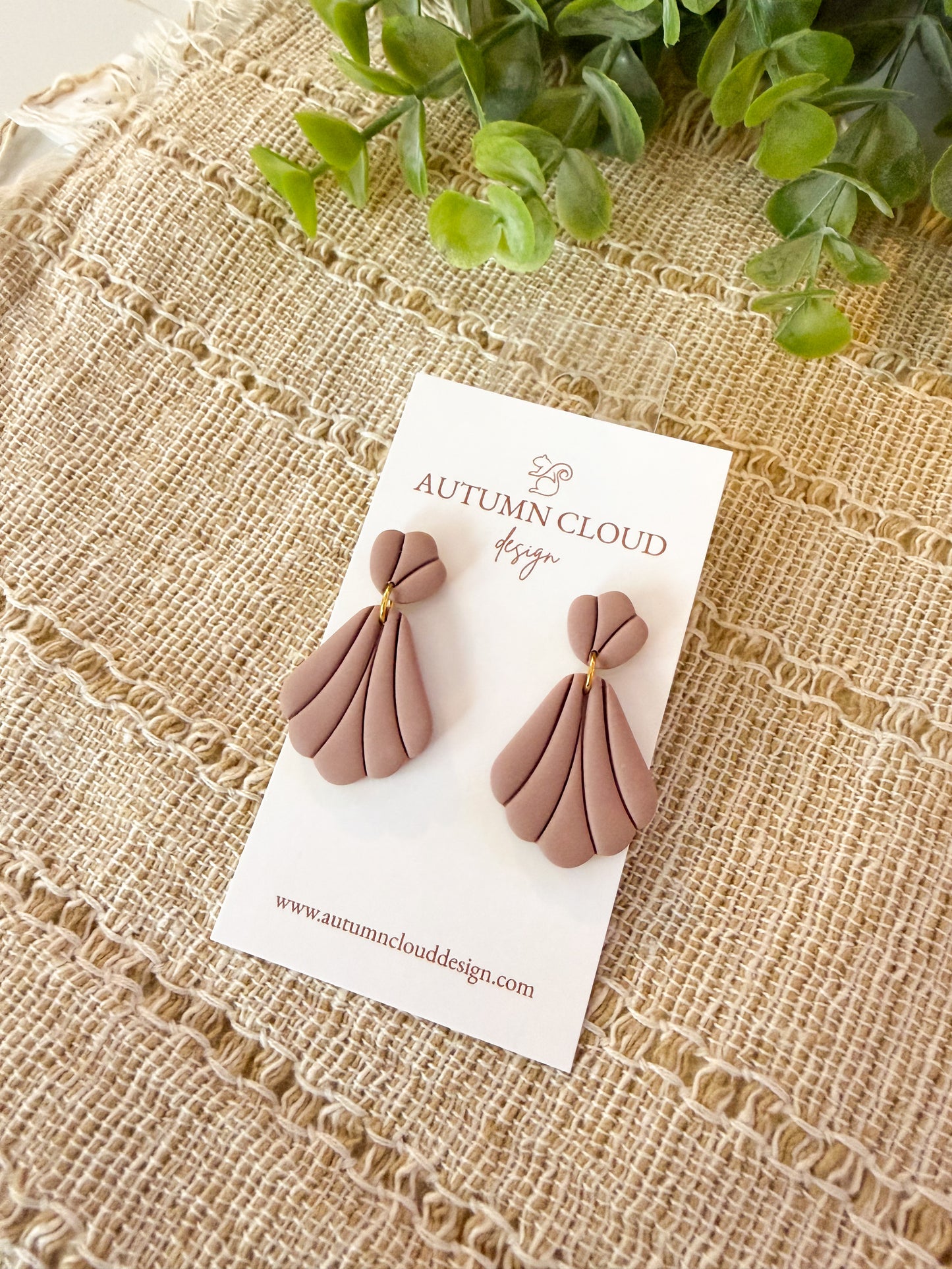 Mauve Scalloped Dangles