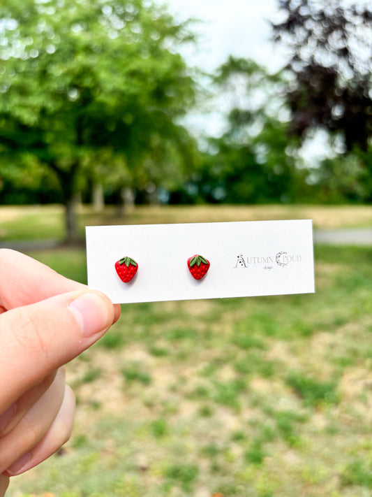 Tiny Strawberry Studs