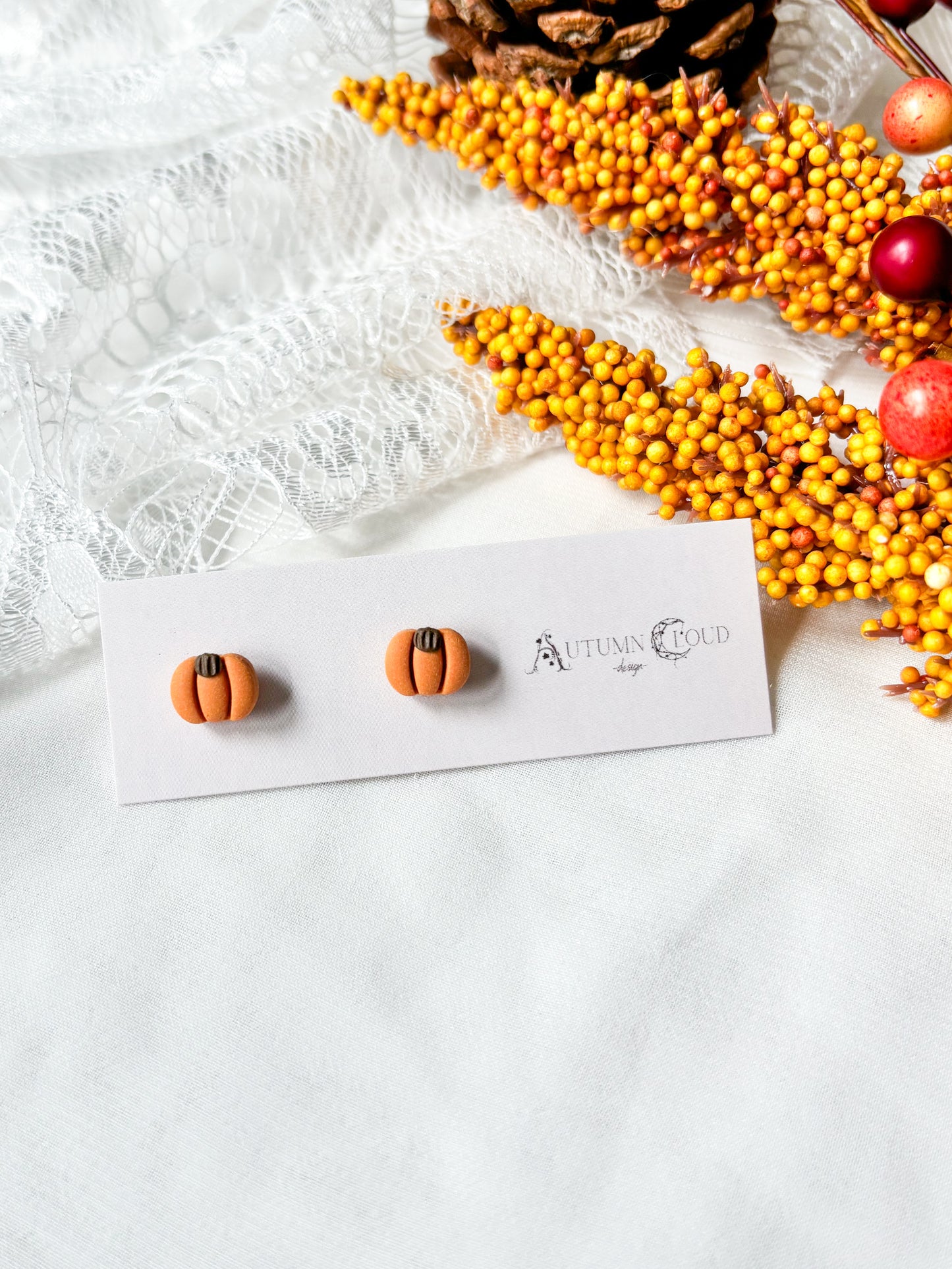 Tiny Pumpkin Stud Earrings