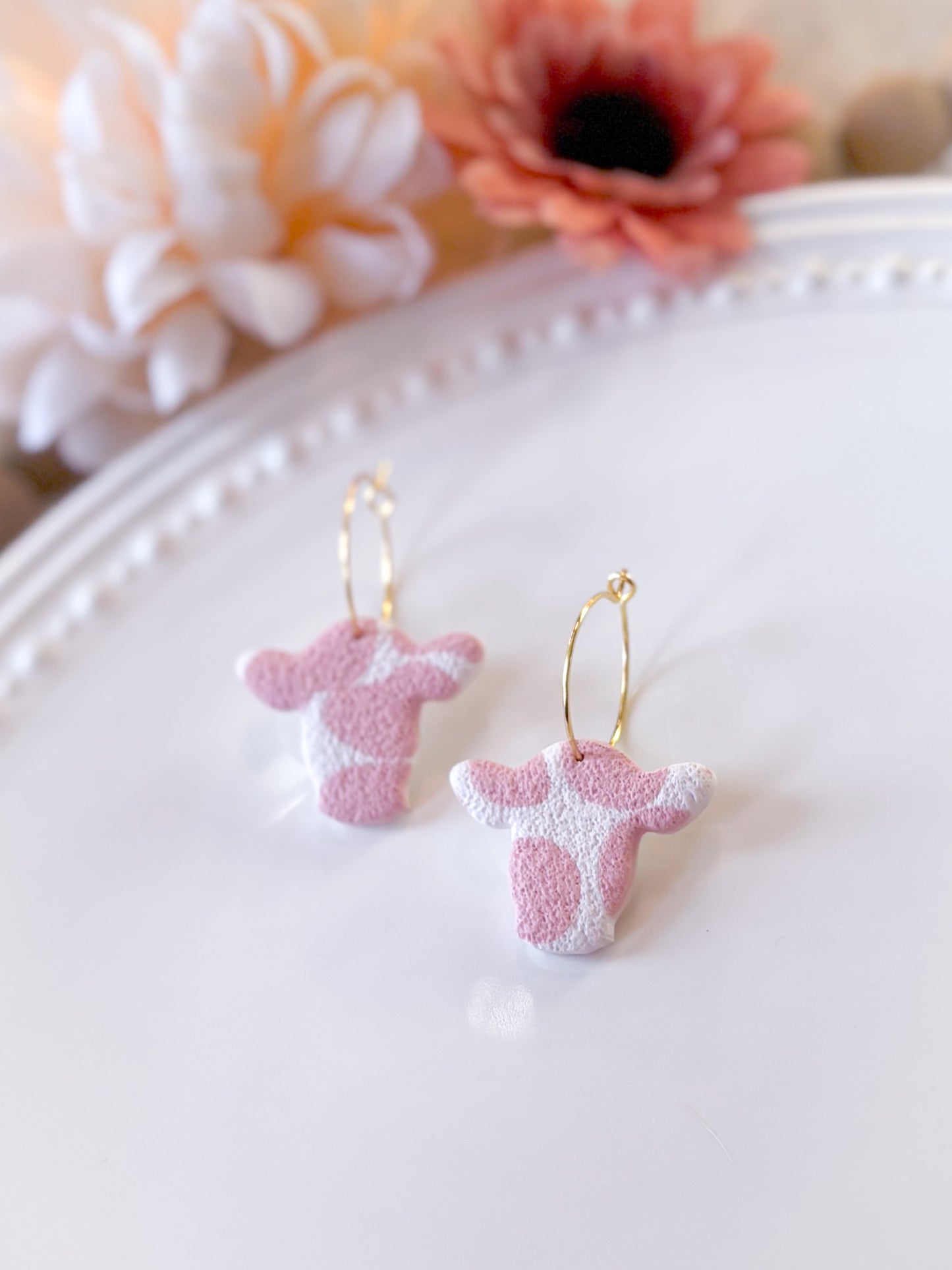 Strawberry Cows